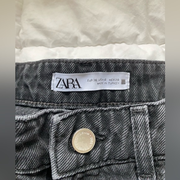 Zara Wide Leg High Waisted Black Jeans - Picture 2 of 2